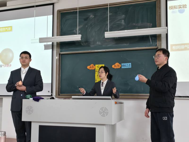 学院举行2025年教师教学能力比赛