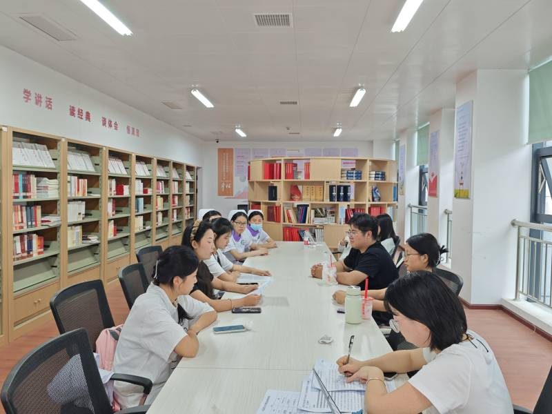 馬克思主義學(xué)院開展職業(yè)教育周勞動(dòng)精神研討活動(dòng)